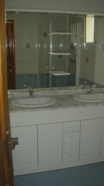 trianon bleu salle de bains avec douche dans votre location estivale sur ile oleron pour location-oleron
